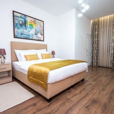 Main Street Suites Сараево Екстериор снимка